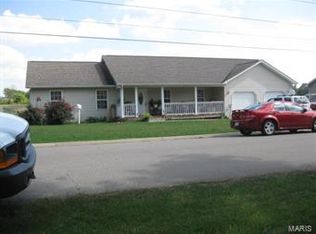 603 Shenandoah Ave, Cuba, MO 65453