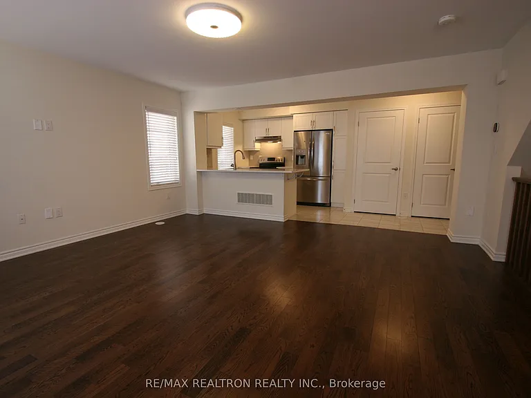 66 Casely Ave — Photo 9