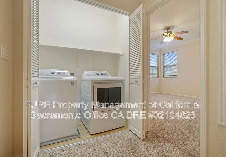 11091 International Dr — Photo 16