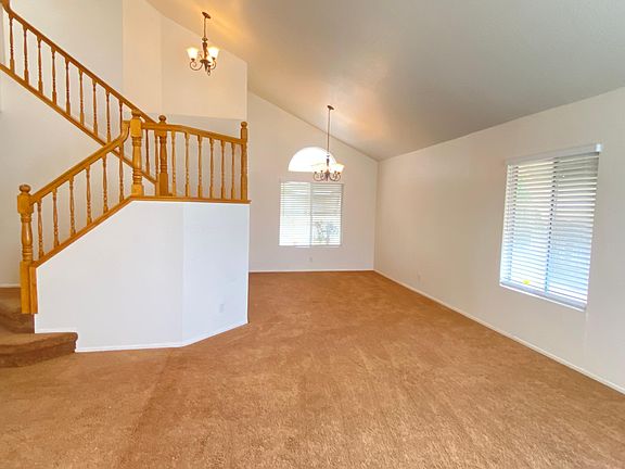 3rd image of 2043 Rosemary Ct