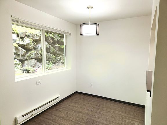 3rd image of 9050 Greenwood Ave N APT 103