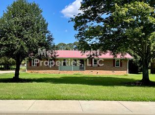 826 Tanner Rd, Dacula, GA 30019