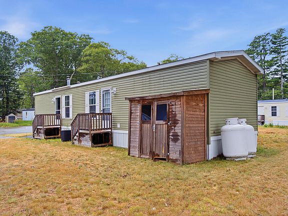 3rd image of 38 Primrose Lane