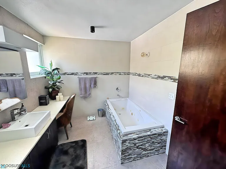 109 Gran Vis — Photo 29