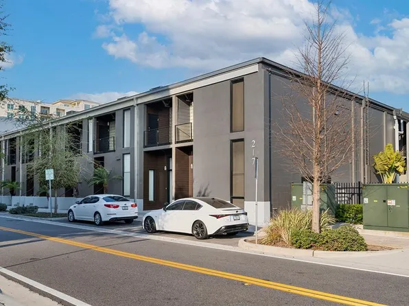 217 N 12th St APT 108, Tampa, FL 33602