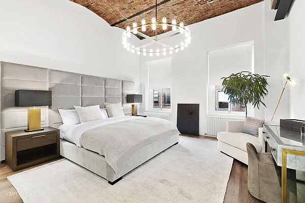 Sold by Corcoran | media 22