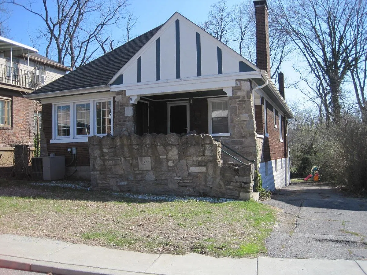 2 bed, 1780 sqft, $1,860 — Photo 1