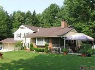 2465 Kensington Rd, Akron, OH 44333