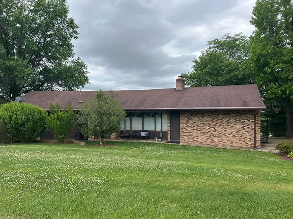 208 Lexington Pl, Uniontown, PA 15401