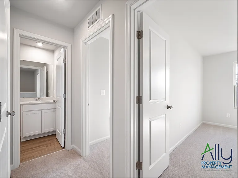 44 Sophie Kathryn Dr #1 — Photo 28