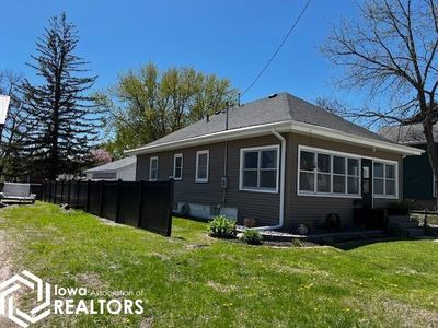 1013 Main Ave, Clear Lake, IA, 50428