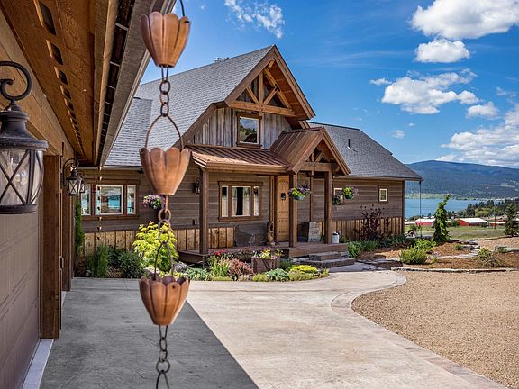 3rd image of 44929 Gunbarrel Ln