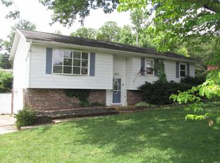 1053 E Smith Cir, Paoli, IN 47454