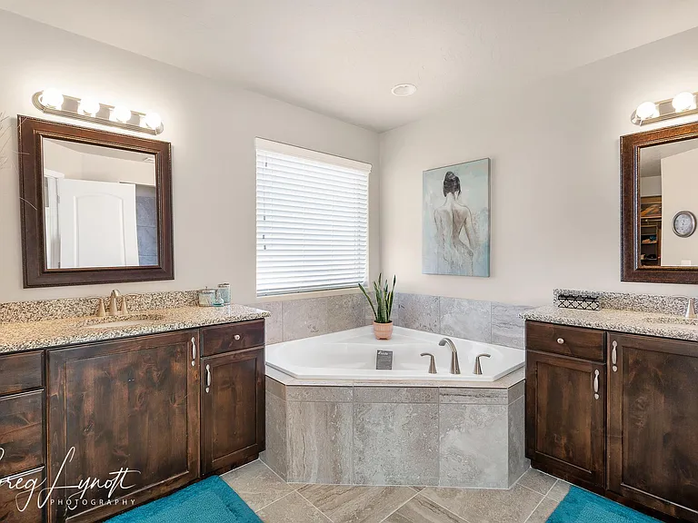 6084 S Rimrunner Dr — Photo 3