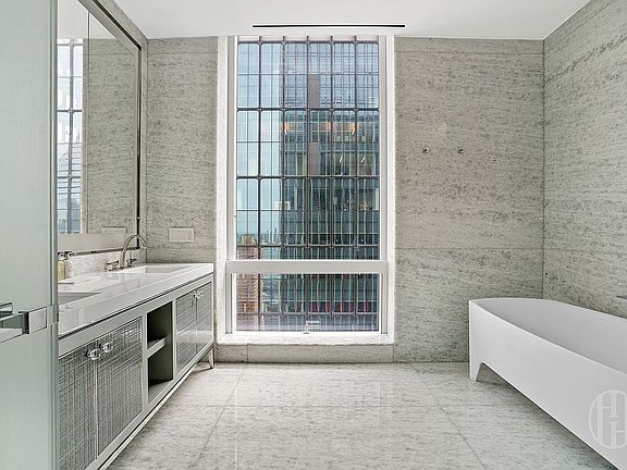 4th image of 35 Hudson Yards #6802
