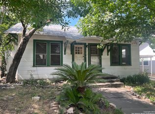 1030 W Elsmere Pl, San Antonio, TX 78201