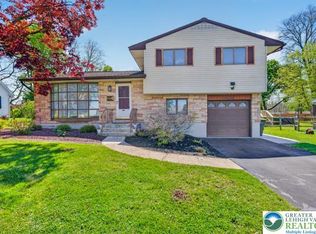 3410 Thomas St, Whitehall, PA 18052