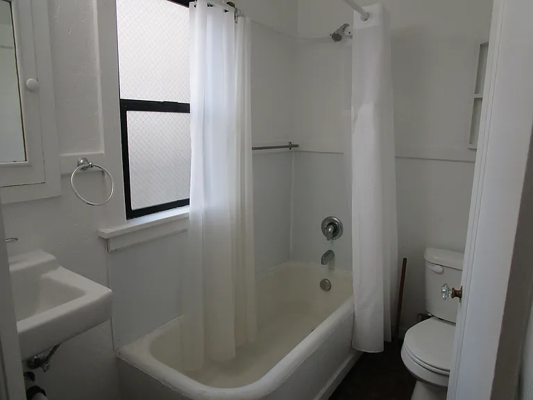 104 S Main St #301 — Photo 6