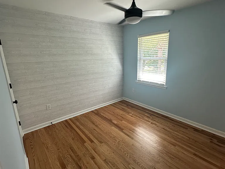 415 Parkdale Dr #8E — Photo 15