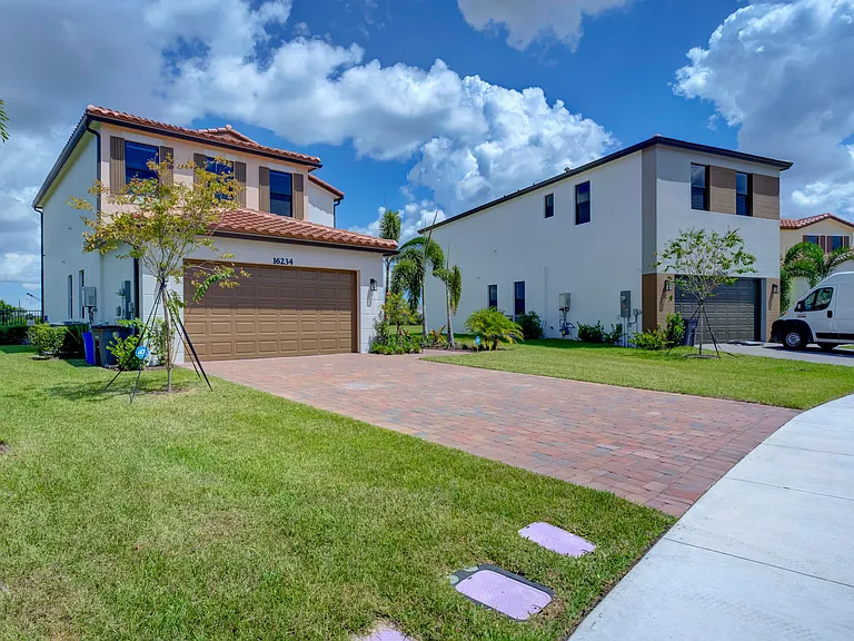 16234 Sea Turtle Pl — Photo 4
