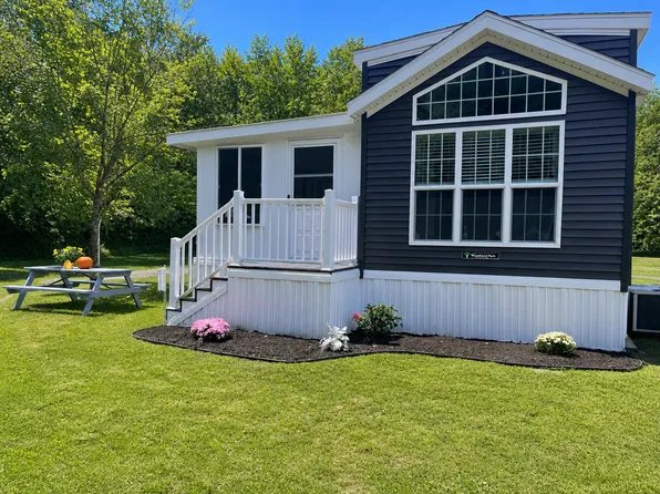 348 Rainbow Shores Rd #T7, Pulaski, NY 13142