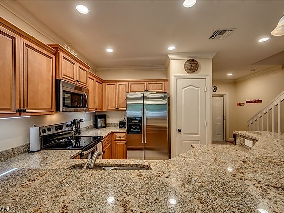 5th image of 8577 Athena Ct