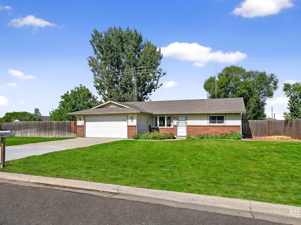 703 N La Cresta Ave, Caldwell, ID 83605