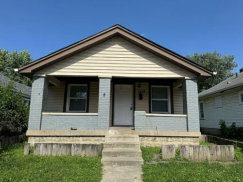 1529 Dawson St Photo 1