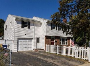 81 Washington St, Hyde Park, MA 02136