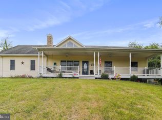 96 Woodbrier Ln, Berkeley Springs, WV 25411