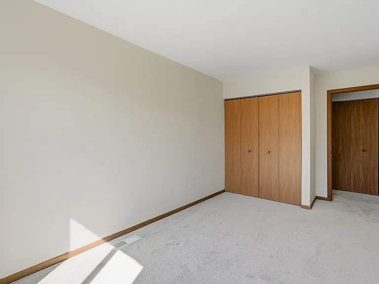 187 Uteg St #206B — Photo 13