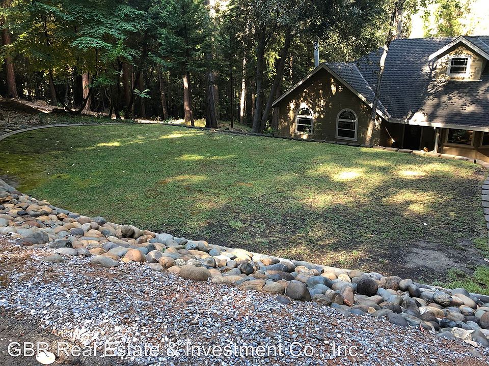 1st image of 2570 Blackbird Ln