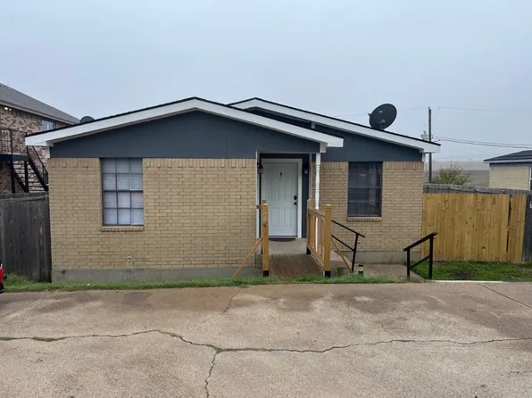 112 Arrowhead St, Fort Worth, TX 76108