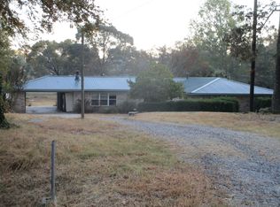 493 Lakeview Dr, Doyline, LA 71023
