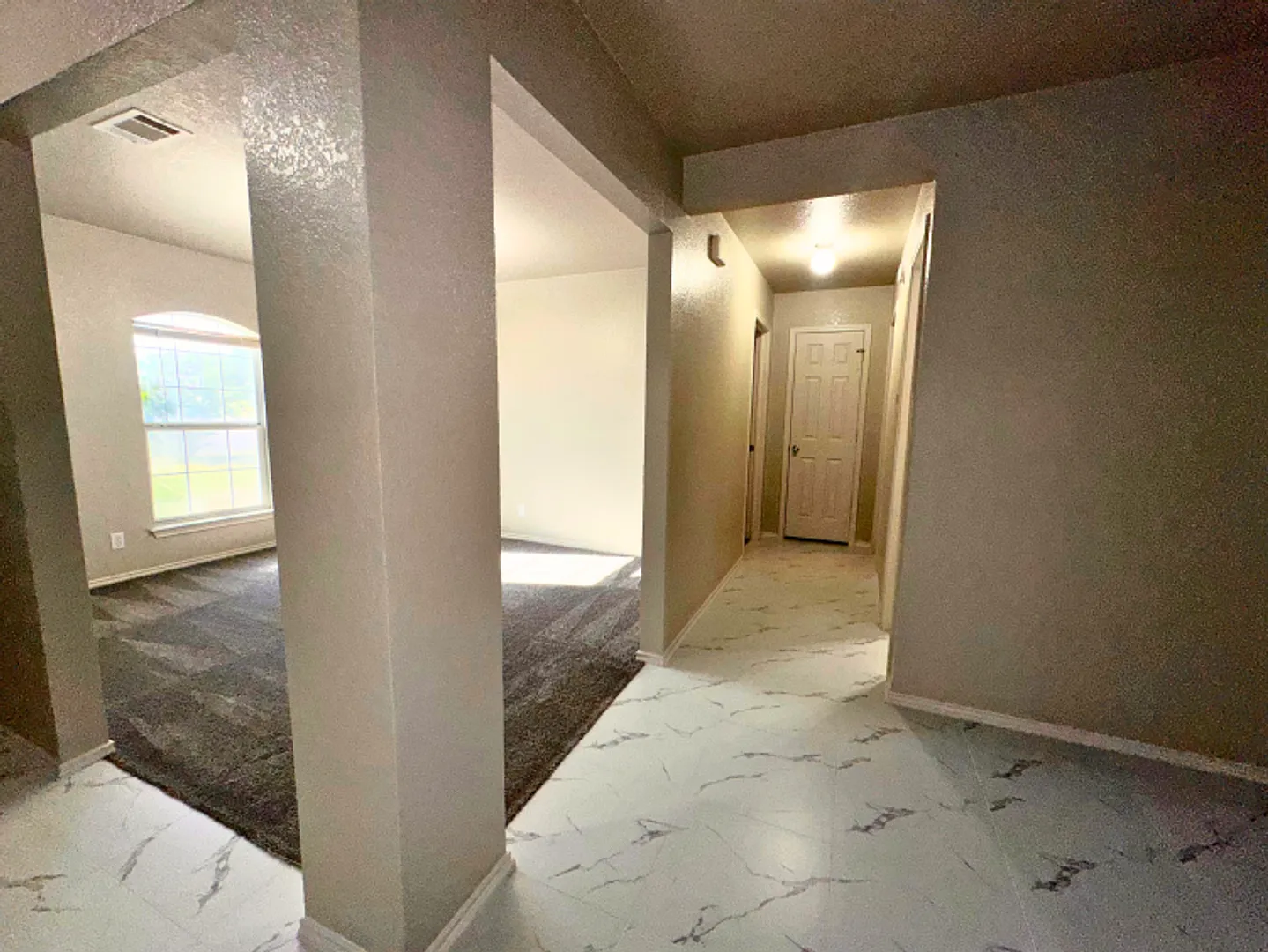 Spacious 4 Bedroom Home with Fresh Updates & Large Yard — Photo 4