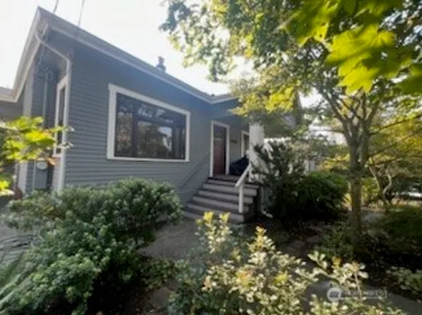 4312 2nd Avenue NE, Seattle, WA 98105