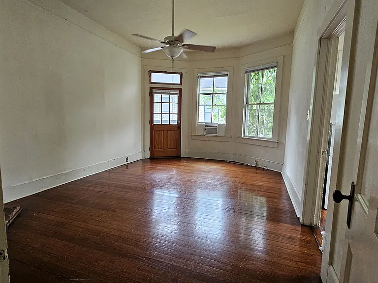 308 NW 2nd St #B — Photo 10