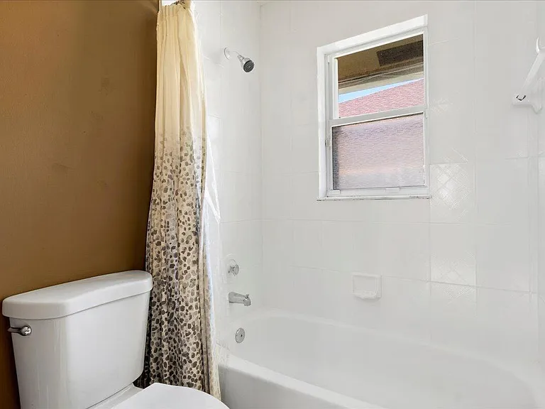 13557 Northumberland Cir — Photo 25