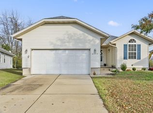 730 N Jonathan Ave, Springfield, MO 65802