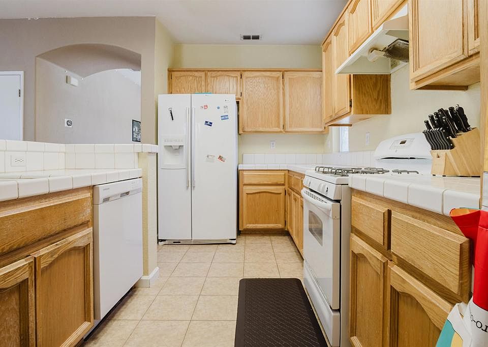 1st image of 9326 Bennoel Way