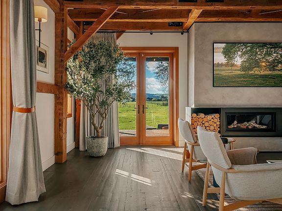 4th image of 21831 Schellville Road