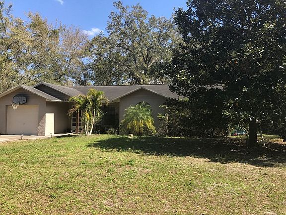 3rd image of 1821 Richardson Dr #1