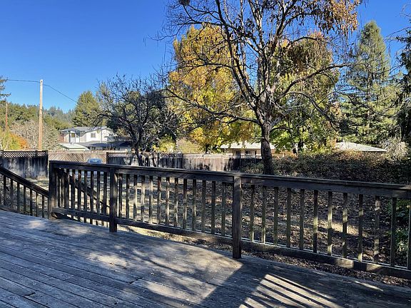 5th image of 5810 Valley Dr