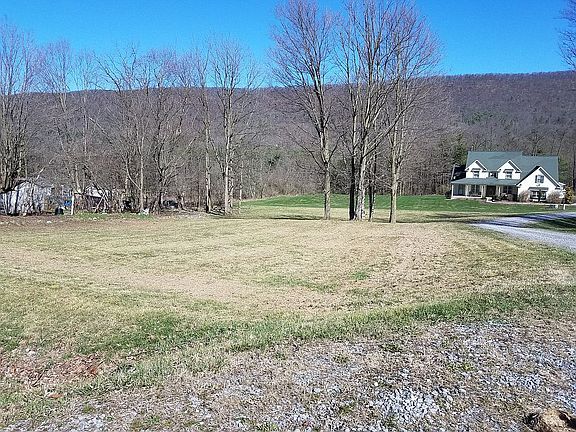 4th image of 15 Sugar Creek Ln