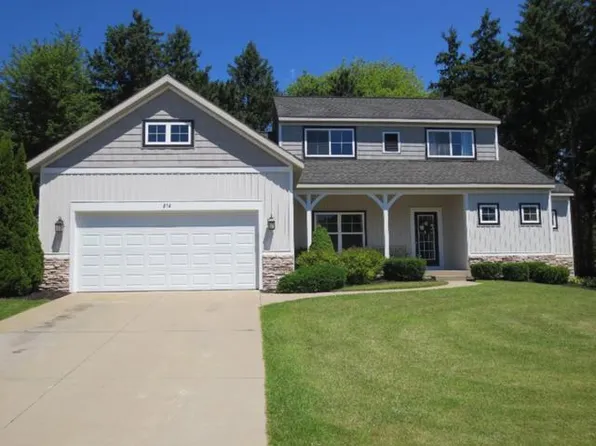 814 Katie Ct, Norton Shores, MI 49441