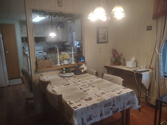 4th image of 1830 Bloom Dr #289