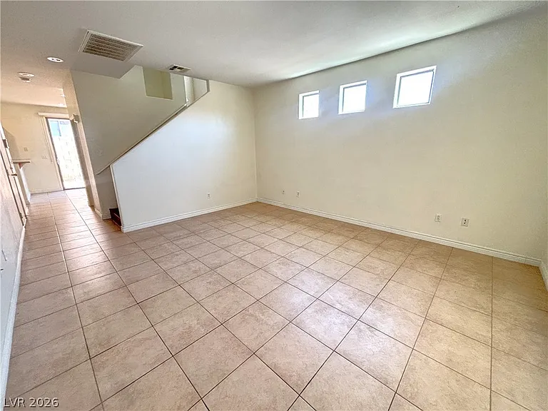 9730 Villa Lorena Ave — Photo 2