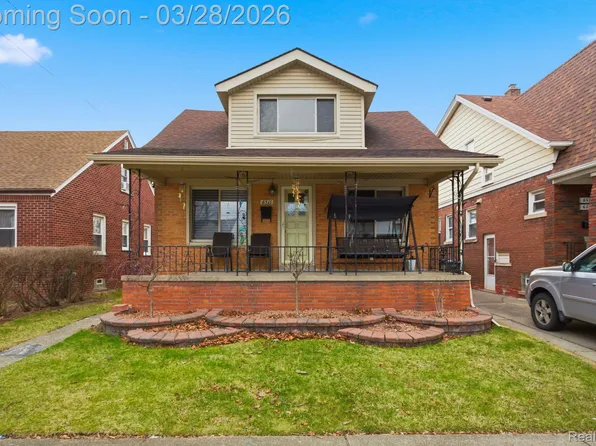6511 Coleman St, Dearborn, MI 48126