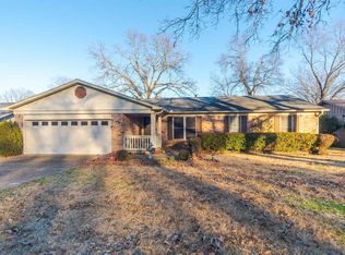 402 Burntwood Rd, Sherwood, AR 72120