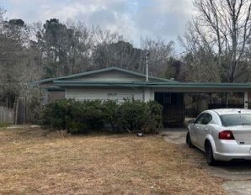 1st image of 1017 Belvedere Cir E
